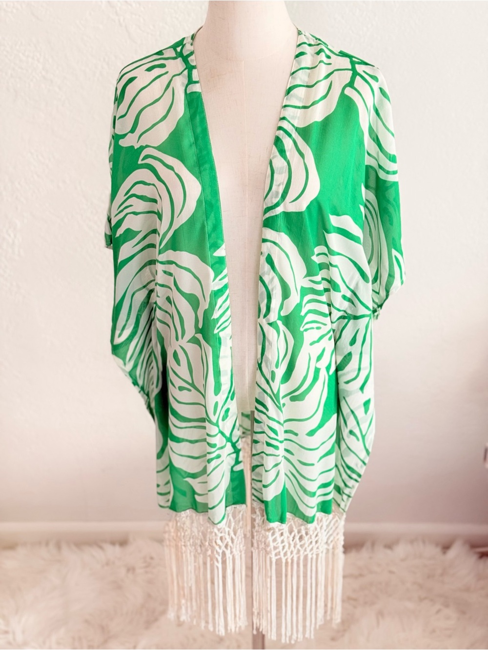 Lightweight Green & White Floral Palmdesign Fringe Tunic Resortwear Boho OS